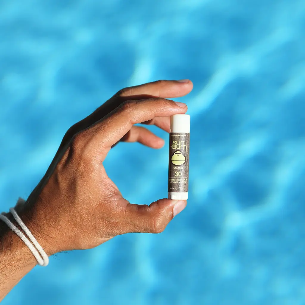 SB_SPF_30_Coconut_Lip_Balm_0.15_OZ_PIH_2.webp